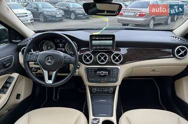 Внедорожник / Кроссовер Mercedes-Benz GLA-Class 2015 в 
