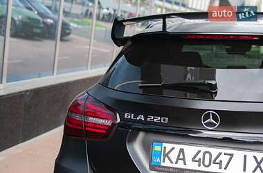 Внедорожник / Кроссовер Mercedes-Benz GLA-Class 2018 в 