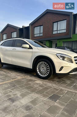 Внедорожник / Кроссовер Mercedes-Benz GLA-Class 2015 в 