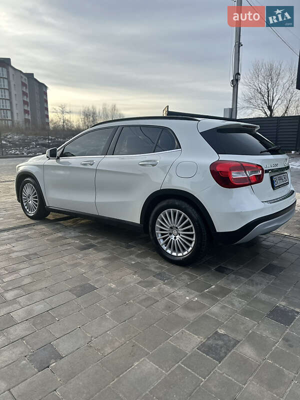 Позашляховик / Кросовер Mercedes-Benz GLA-Class 2015 в Кам'янець-Подільському