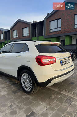 Внедорожник / Кроссовер Mercedes-Benz GLA-Class 2015 в 