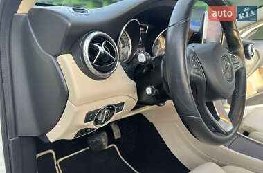 Внедорожник / Кроссовер Mercedes-Benz GLA-Class 2015 в 