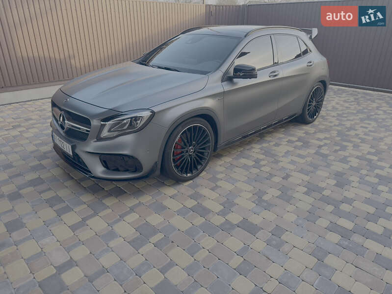 Mercedes-Benz GLA-Class 2019