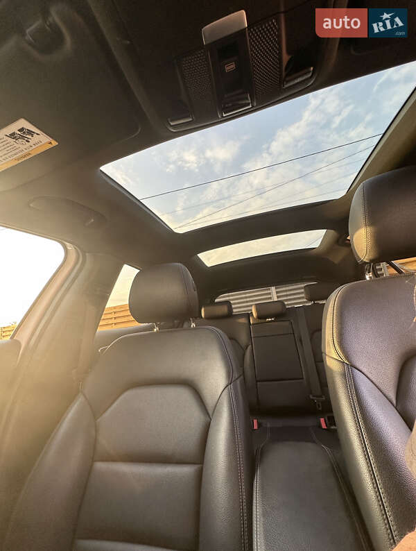 Внедорожник / Кроссовер Mercedes-Benz GLA-Class 2019 в Днепре