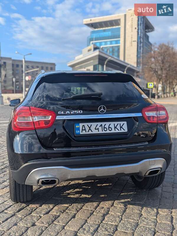 Позашляховик / Кросовер Mercedes-Benz GLA-Class 2019 в Харкові