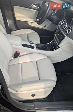 Внедорожник / Кроссовер Mercedes-Benz GLA-Class 2019 в 