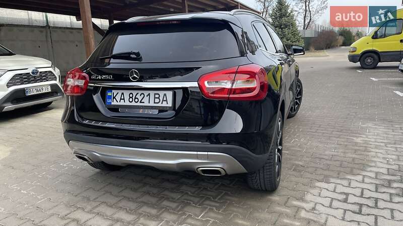 Позашляховик / Кросовер Mercedes-Benz GLA-Class 2016 в Києві