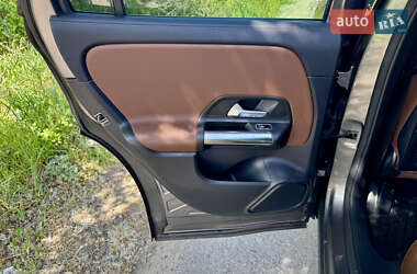 Внедорожник / Кроссовер Mercedes-Benz GLA-Class 2021 в 