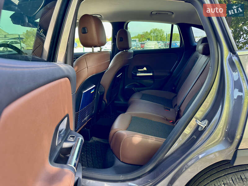 Позашляховик / Кросовер Mercedes-Benz GLA-Class 2021 в Києві
