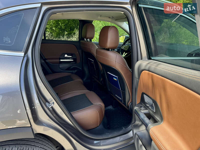 Позашляховик / Кросовер Mercedes-Benz GLA-Class 2021 в Києві