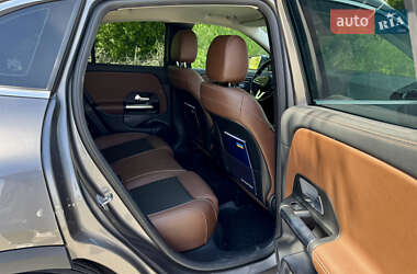 Внедорожник / Кроссовер Mercedes-Benz GLA-Class 2021 в 