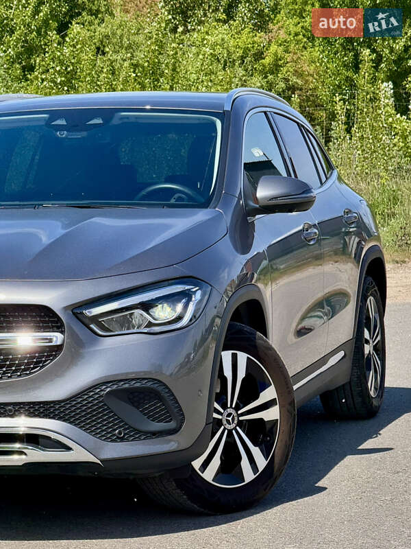 Позашляховик / Кросовер Mercedes-Benz GLA-Class 2021 в Києві