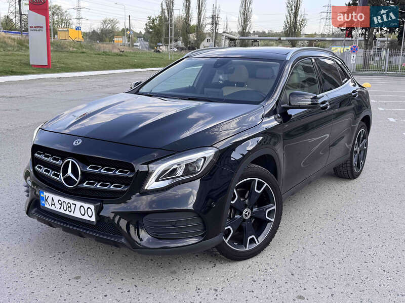 Mercedes-Benz GLA-Class 2018