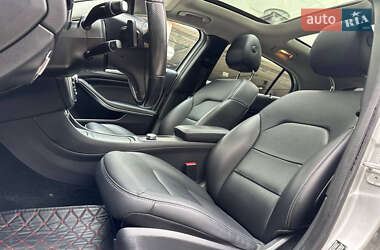 Позашляховик / Кросовер Mercedes-Benz GLA-Class 2015 в 