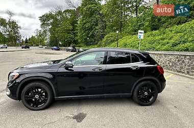 Внедорожник / Кроссовер Mercedes-Benz GLA-Class 2018 в 