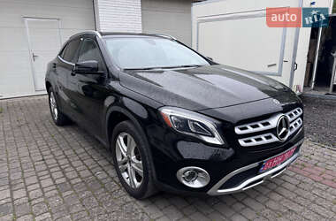 Внедорожник / Кроссовер Mercedes-Benz GLA-Class 2020 в Луцке