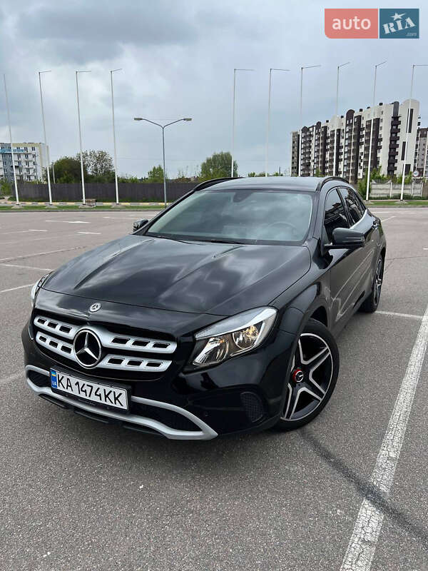 Mercedes-Benz GLA-Class 2017