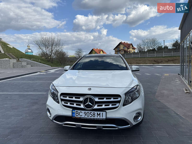 Mercedes-Benz GLA-Class 2017