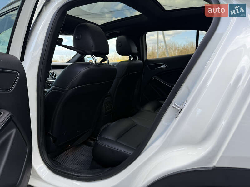 Внедорожник / Кроссовер Mercedes-Benz GLA-Class 2017 в Львове
