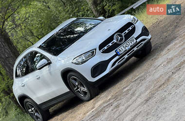 Позашляховик / Кросовер Mercedes-Benz GLA-Class 2020 в Києві