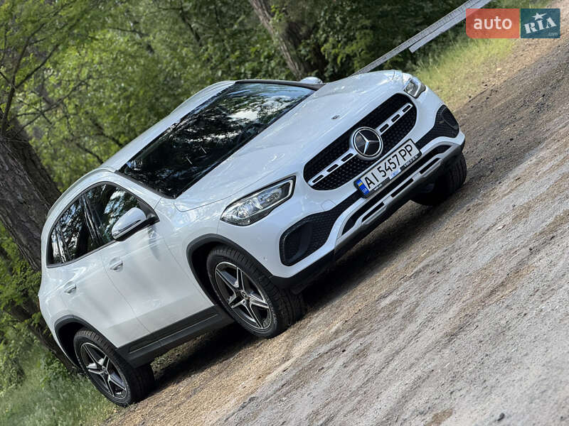 Внедорожник / Кроссовер Mercedes-Benz GLA-Class 2020 в 
