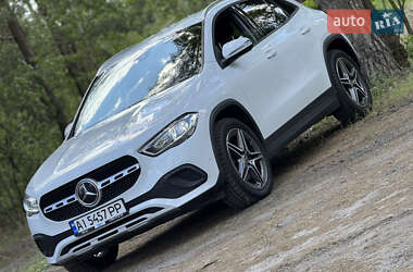 Внедорожник / Кроссовер Mercedes-Benz GLA-Class 2020 в 