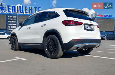 Внедорожник / Кроссовер Mercedes-Benz GLA-Class 2020 в 