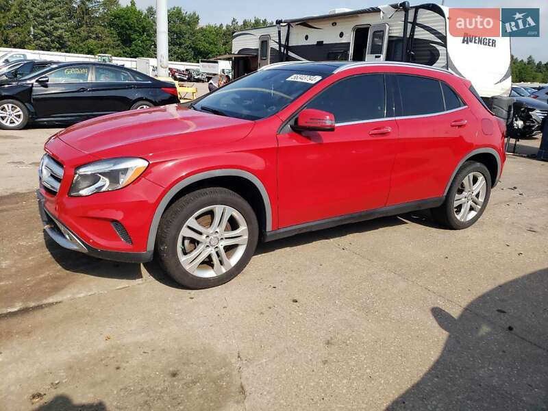 Mercedes-Benz GLA-Class 2016