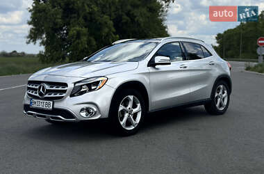 Внедорожник / Кроссовер Mercedes-Benz GLA-Class 2017 в 