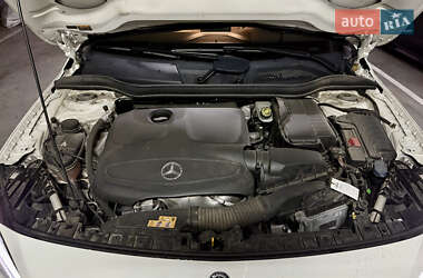 Внедорожник / Кроссовер Mercedes-Benz GLA-Class 2015 в 