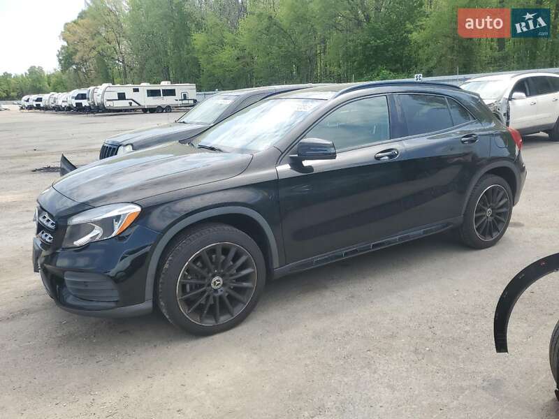 Mercedes-Benz GLA-Class 2018