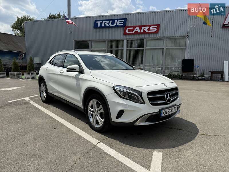 Mercedes-Benz GLA-Class 2016