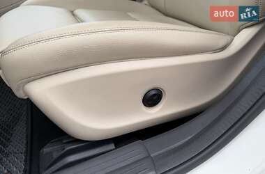 Внедорожник / Кроссовер Mercedes-Benz GLA-Class 2016 в 