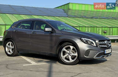 Позашляховик / Кросовер Mercedes-Benz GLA-Class 2018 в Києві