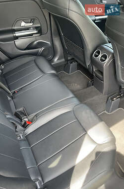 Внедорожник / Кроссовер Mercedes-Benz GLA-Class 2020 в 