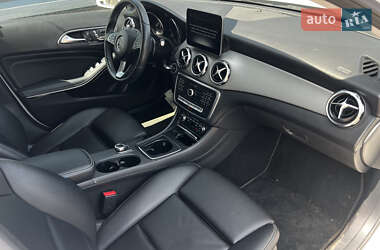 Внедорожник / Кроссовер Mercedes-Benz GLA-Class 2018 в 