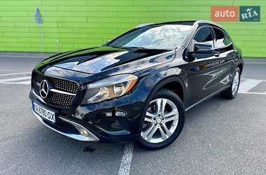 Внедорожник / Кроссовер Mercedes-Benz GLA-Class 2016 в 