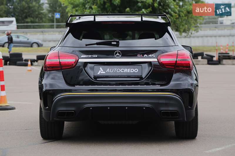 Внедорожник / Кроссовер Mercedes-Benz GLA-Class 2017 в Киеве