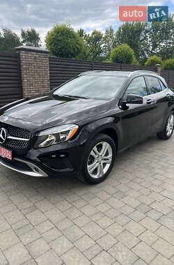 Внедорожник / Кроссовер Mercedes-Benz GLA-Class 2015 в 
