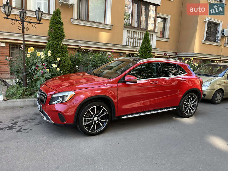 Внедорожник / Кроссовер Mercedes-Benz GLA-Class 2016 в Одессе