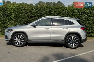 Внедорожник / Кроссовер Mercedes-Benz GLA-Class 2020 в 