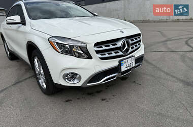 Внедорожник / Кроссовер Mercedes-Benz GLA-Class 2017 в 