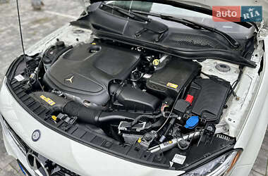 Внедорожник / Кроссовер Mercedes-Benz GLA-Class 2014 в 