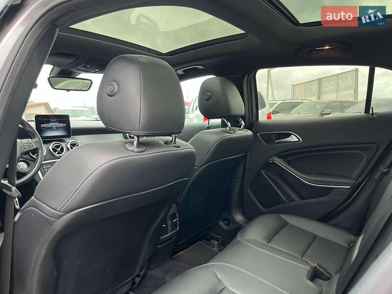 Позашляховик / Кросовер Mercedes-Benz GLA-Class 2019 в Львові