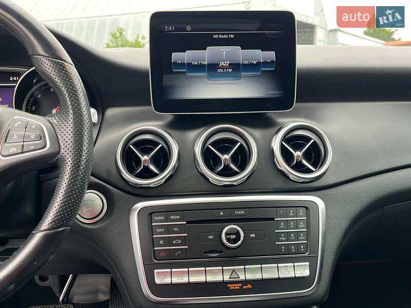 Позашляховик / Кросовер Mercedes-Benz GLA-Class 2019 в Львові