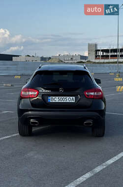 Внедорожник / Кроссовер Mercedes-Benz GLA-Class 2017 в 