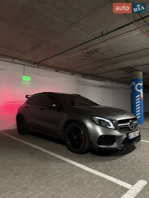 Mercedes-Benz GLA-Class 2019