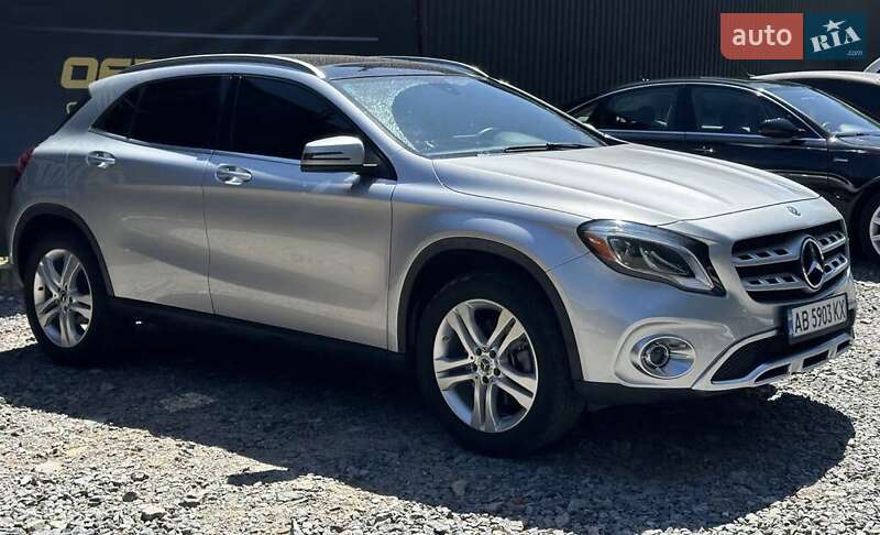Mercedes-Benz GLA-Class 2019