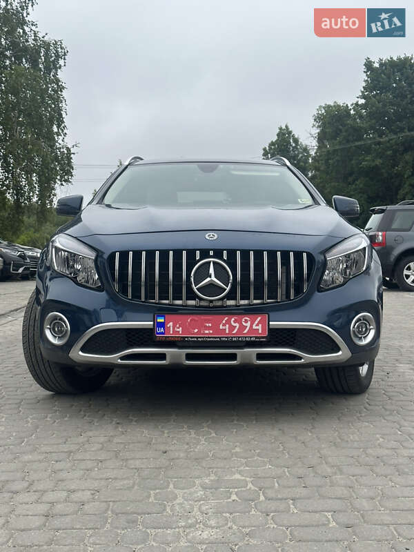 Позашляховик / Кросовер Mercedes-Benz GLA-Class 2018 в Львові