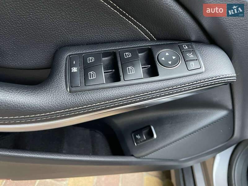 Внедорожник / Кроссовер Mercedes-Benz GLA-Class 2014 в Киеве фото 10 Внедорожник / Кроссовер Mercedes-Benz GLA-Class 2014 в Киеве